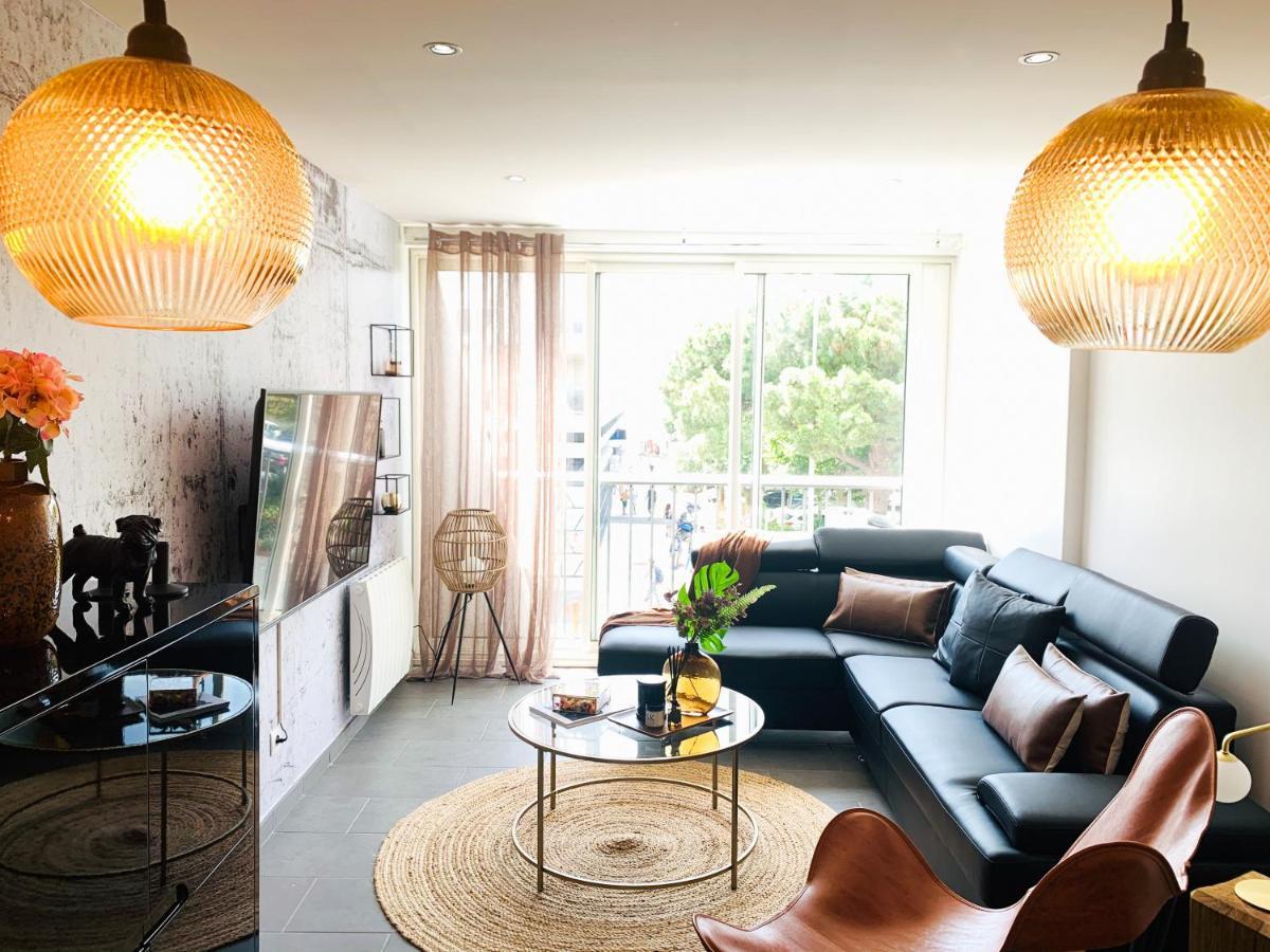 Appartement accès direct mer, en face du port et de toutes commodités La Grande Motte Extérieur photo