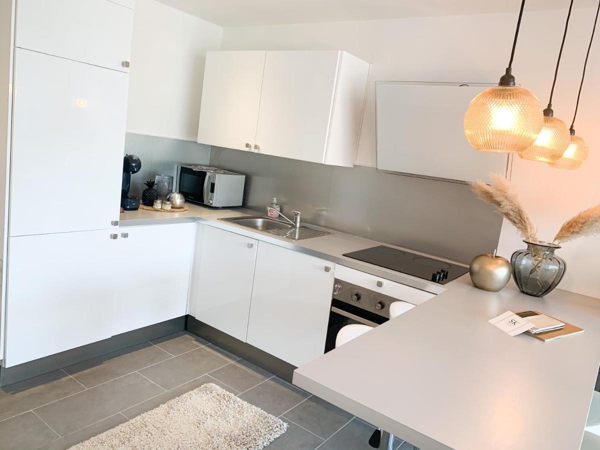 Appartement accès direct mer, en face du port et de toutes commodités La Grande Motte Extérieur photo